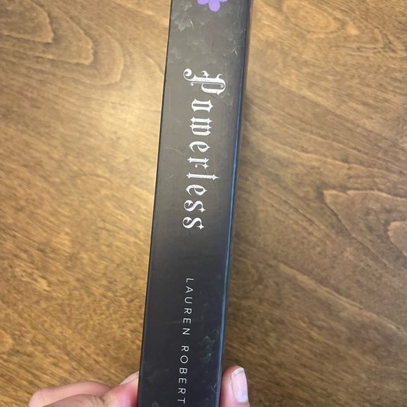 Powerless by Lauren Roberts indie booktok romance fantasy romantasy - Picture 4 of 6